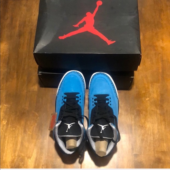 Jordan Other - 🥶JORDAN 3 POWDER BLUE